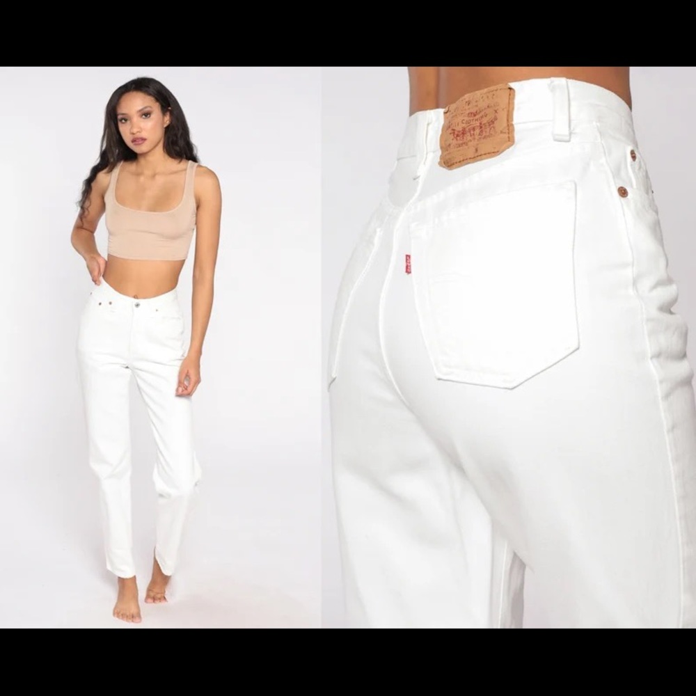 Levi’s off-white jeans